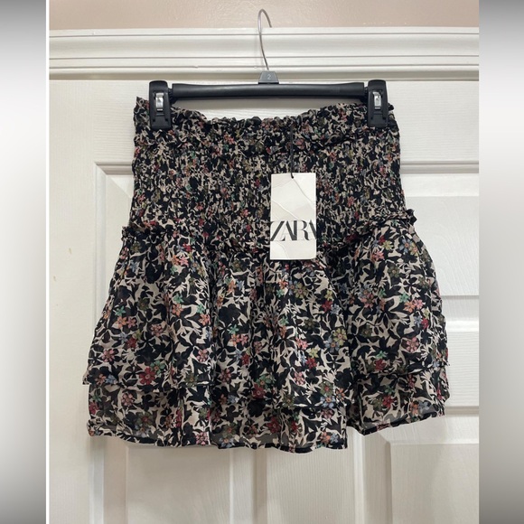 Zara printed skirt with ruffles - Picture 5 of 5